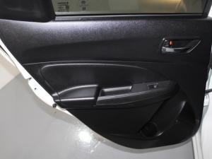 Suzuki Swift 1.2 GLX - Image 13