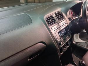 Volkswagen Polo Vivo 1.4 Comfortline - Image 17