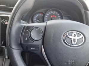 Toyota Corolla Quest Plus 1.8 CVT - Image 9