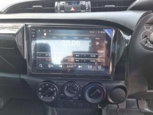 Toyota Hilux 2.0 VvtiP/U Single Cab - Image 16