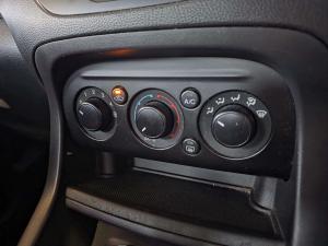 Ford Figo 1.5 Ambiente - Image 17