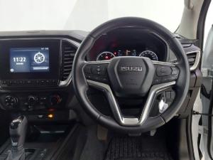 Isuzu D-Max 1.9TD Extended cab LS auto - Image 12