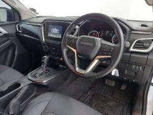 Isuzu D-Max 1.9TD Extended cab LS auto - Image 5
