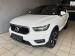 Volvo XC40 D4 AWD Momentum - Thumbnail 1