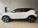 Volvo XC40 D4 AWD Momentum - Thumbnail 2