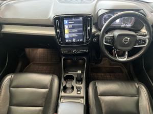 Volvo XC40 D4 AWD Momentum - Image 5