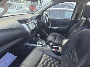 Nissan Navara 2.5DDTi double cab LE Plus - Image 3