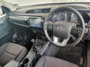 Toyota Hilux 2.4GD-6 Xtra cab Raider manual - Image 7