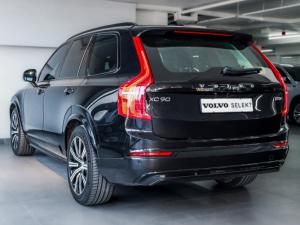 Volvo XC90 B5 AWD Ultra Dark - Image 3