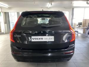 Volvo XC90 B5 AWD Ultra Dark - Image 4