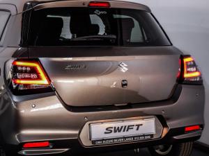 Suzuki Swift 1.2 GLX manual - Image 13
