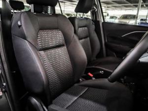 Suzuki Swift 1.2 GLX manual - Image 7