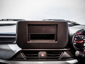 Suzuki Swift 1.2 GL - Image 15