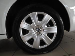 Volkswagen Polo Vivo sedan 1.4 Trendline auto - Image 21