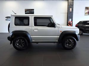 Suzuki Jimny 1.5 GLX AllGrip 3-door manual - Image 7