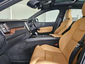 Volvo XC60 D5 AWD Inscription - Image 14