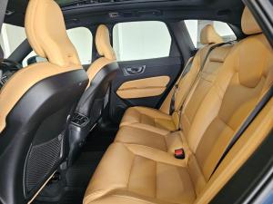 Volvo XC60 D5 AWD Inscription - Image 15