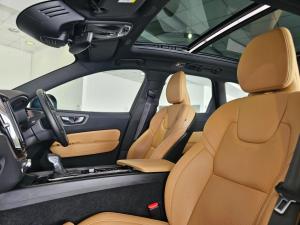 Volvo XC60 D5 AWD Inscription - Image 16