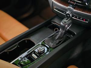 Volvo XC60 D5 AWD Inscription - Image 19