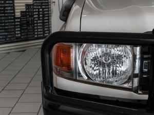 Toyota Land Cruiser 79 4.5D-4D LX V8 single cab - Image 17