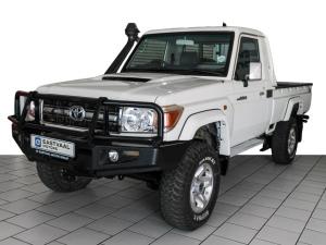 Toyota Land Cruiser 79 4.5D-4D LX V8 single cab - Image 3