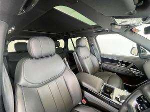 Land Rover Range Rover P530 HSE - Image 6