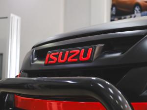 Isuzu D-Max 300 3.0TD double cab X-Rider - Image 4