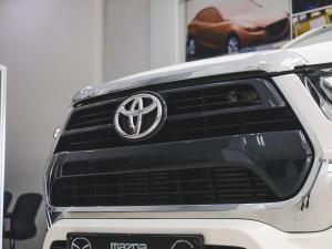 Toyota Hilux 2.4GD-6 Xtra cab Raider manual - Image 4
