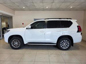 Toyota Land Cruiser Prado 3.0DT VX - Image 2