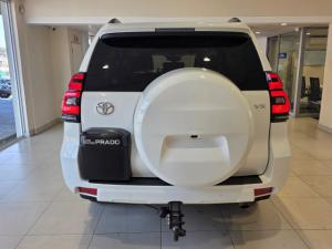 Toyota Land Cruiser Prado 3.0DT VX - Image 5