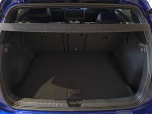 Volkswagen Golf R - Image 12