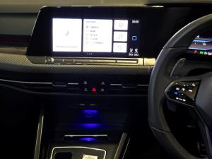 Volkswagen Golf R - Image 19