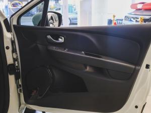 Renault Clio 66kW turbo Authentique - Image 14