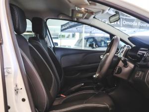 Renault Clio 66kW turbo Authentique - Image 16