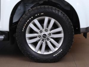 Isuzu mu-X 3.0 - Image 8