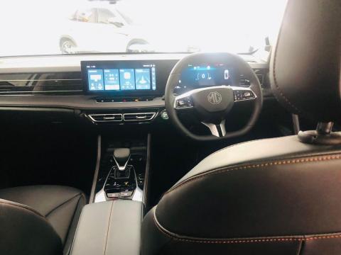 Image MG HS 1.5T Luxury
