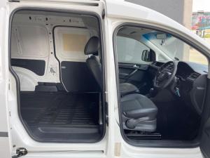 Volkswagen Caddy Maxi 1.6TDI panel van auto - Image 14