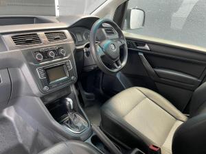 Volkswagen Caddy Maxi 1.6TDI panel van auto - Image 15