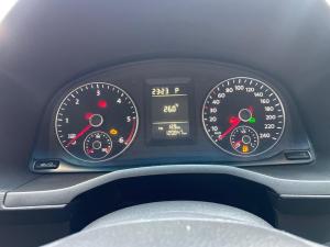 Volkswagen Caddy Maxi 1.6TDI panel van auto - Image 21