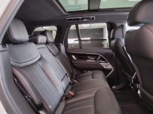 Land Rover Range Rover P530 HSE - Image 13