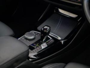 BMW X3 xDrive20d - Image 13