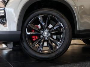Omoda C5 1.5T 230T Elegance S - Image 2