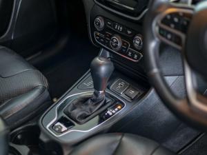 Jeep Cherokee 2.0T Limited 4x4 - Image 17
