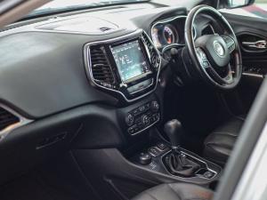 Jeep Cherokee 2.0T Limited 4x4 - Image 21
