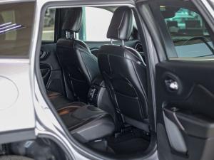 Jeep Cherokee 2.0T Limited 4x4 - Image 23