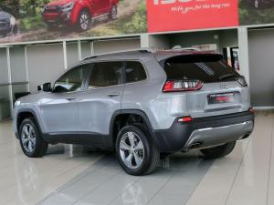 Jeep Cherokee 2.0T Limited 4x4 - Image 4