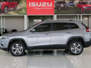 Jeep Cherokee 2.0T Limited 4x4 - Image 8