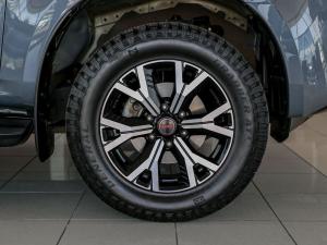 Isuzu D-Max 1.9TD double cab LS X-Rider manual - Image 9