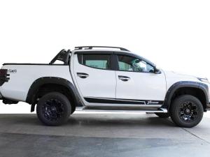 Mitsubishi Triton 2.4DI-D double cab 4x4 Xtreme - Image 10