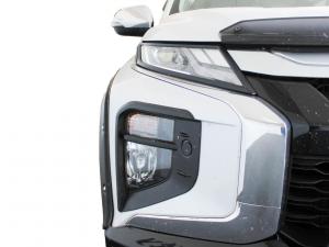 Mitsubishi Triton 2.4DI-D double cab 4x4 Xtreme - Image 11